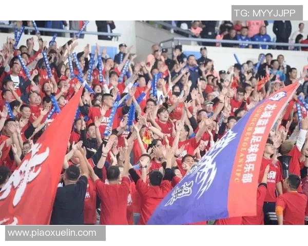 南京奥体中心苏超半决赛现场观众人数创新高达到61565人创造新纪录 南京奥体中心苏超半决赛现场观众人数创新高达到61565人创造新纪录